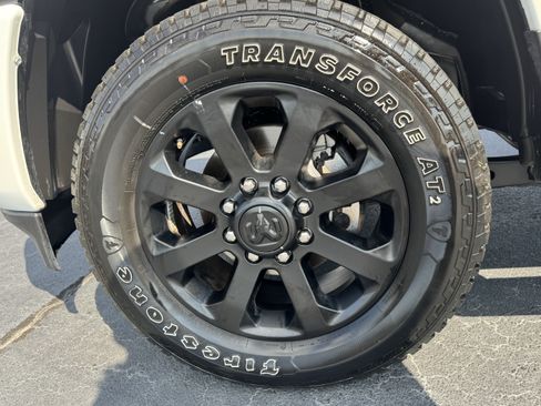 Used 2025 RAM 2500 Big Horn AWD/4WD image 13
