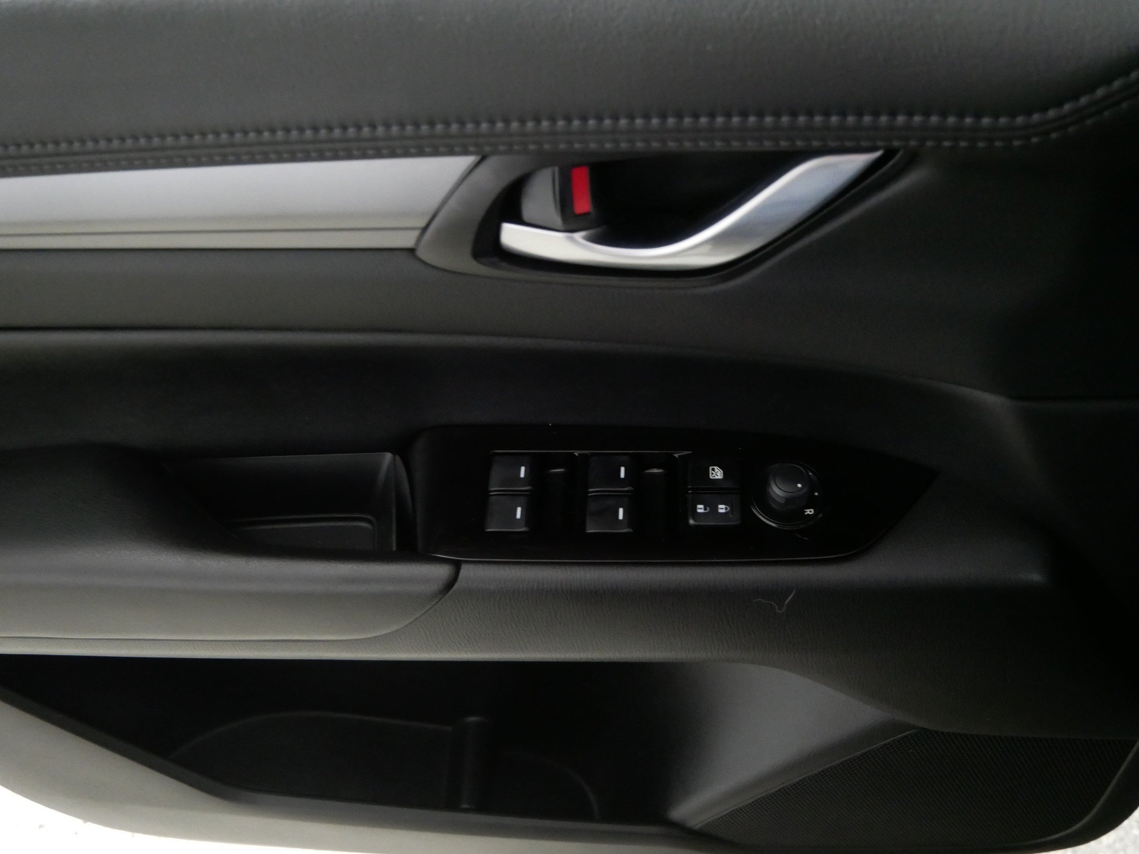 Used 2025 MAZDA CX-5 AWD 2.5 S w/ Select Package image 19