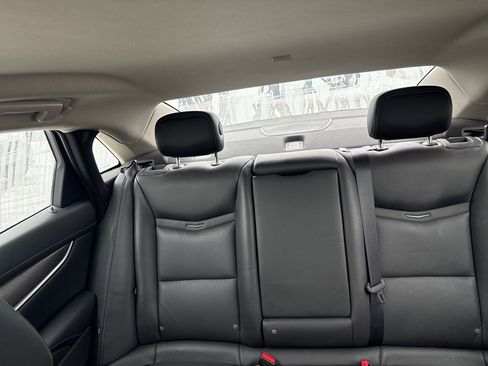 Used 2018 Cadillac XTS Luxury image 24