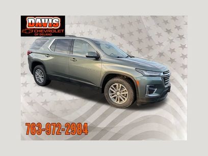 Used 2023 Chevrolet Traverse LT w/ Rear Camera Mirror Package