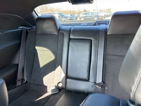 Used 2022 Dodge Challenger GT w/ Plus Package image 5