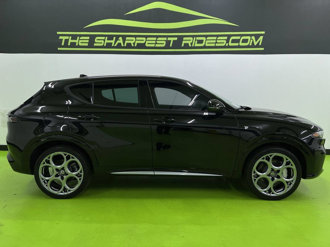 Used 2024 Alfa Romeo Tonale Ti AWD/4WD image 11
