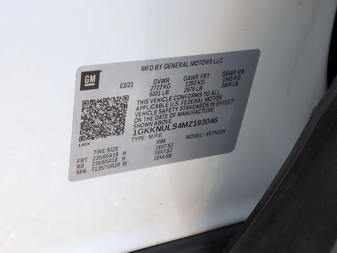 Certified 2021 GMC Acadia SLT w/ LPO, Floor Liner Package AWD/4WD image 35