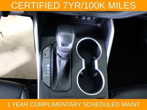 Used 2023 Toyota Highlander XLE AWD/4WD image 27