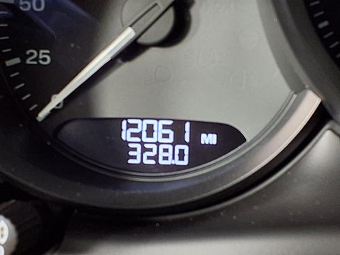 Used 2024 Porsche Macan Turbo AWD/4WD image 32