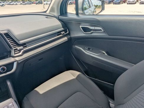 Certified 2023 Kia Sportage LX AWD/4WD image 20