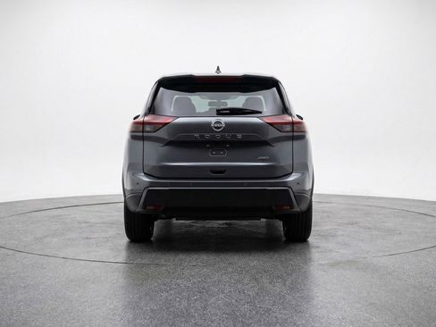 Used 2025 Nissan Rogue SV FWD image 7