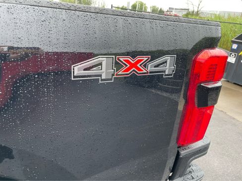 New 2025 Ford F250 Platinum w/ Platinum Plus Package image 11