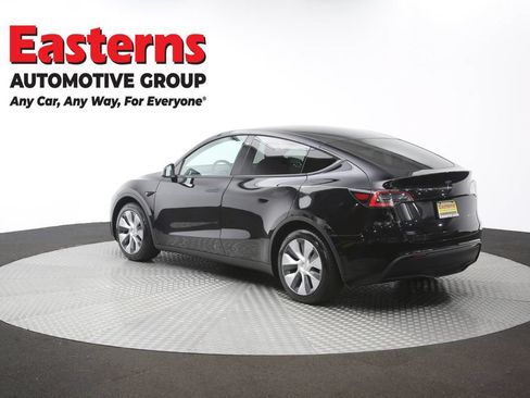 Used 2021 Tesla Model Y Long Range AWD/4WD image 58