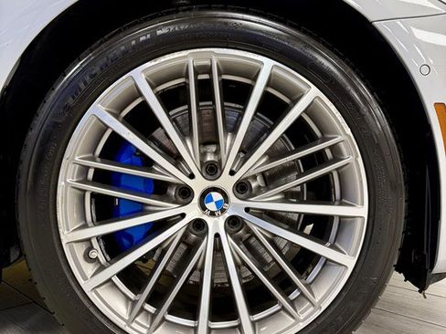 Used 2018 BMW 540i RWD image 19