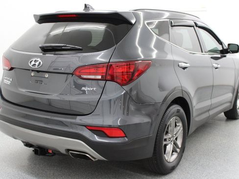 Used 2018 Hyundai Santa Fe Sport w/ 2.4L Value Package 02 FWD image 5
