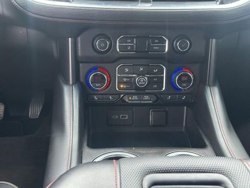 Used 2021 Chevrolet Tahoe RST w/ Luxury Package image 19