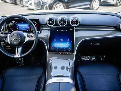 Used 2023 Mercedes-Benz C 300 Sedan image 12