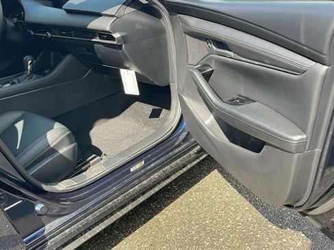 New 2025 MAZDA MAZDA3 s image 28