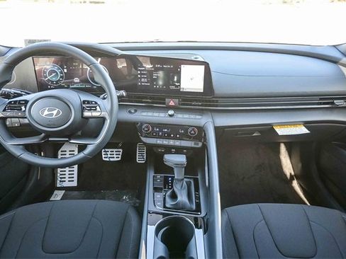 New 2026 Hyundai Elantra Sport image 15