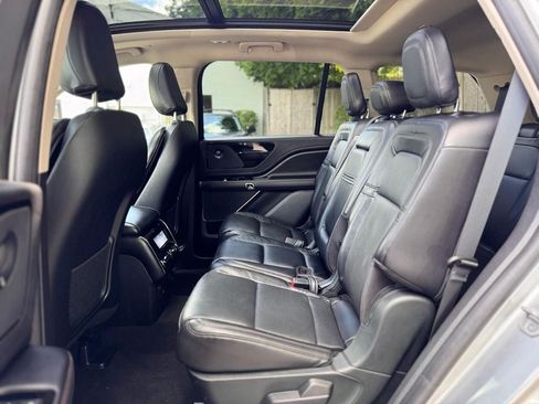 Used 2021 Lincoln Aviator Reserve w/ Elements Package Plus AWD/4WD image 23