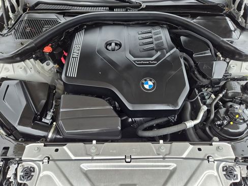 Used 2022 BMW 330i xDrive Sedan w/ M Sport Package AWD/4WD image 41