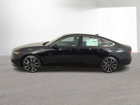 New 2026 Honda Accord Touring image 13