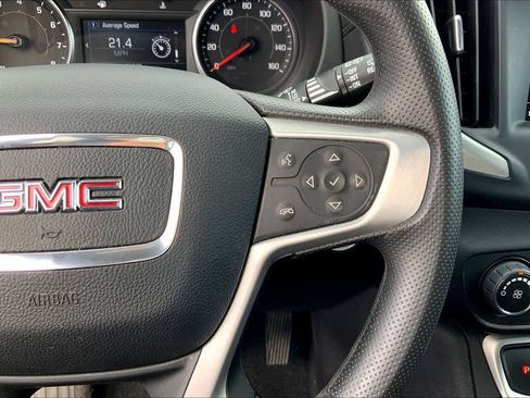 Used 2024 GMC Terrain SLE w/ Elevation Edition image 24