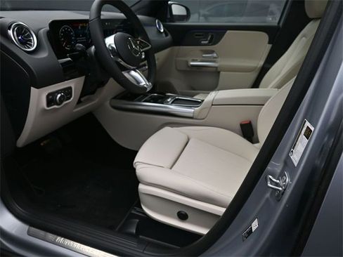 New 2026 Mercedes-Benz GLA 250 image 17