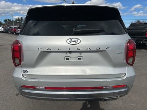 Used 2024 Hyundai Palisade Calligraphy AWD/4WD image 3