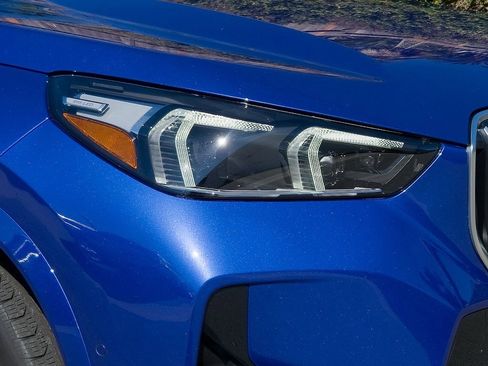 Used 2025 BMW X1 xDrive28i w/ M Sport Package image 8