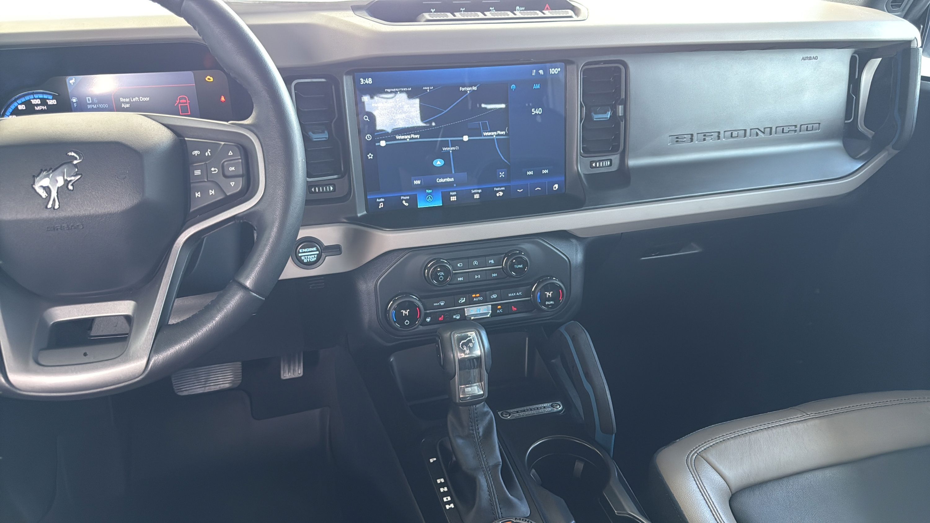 Used 2023 Ford Bronco Wildtrak AWD/4WD image 34