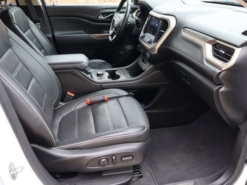 Used 2023 GMC Acadia Denali FWD image 17