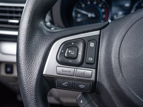 Used 2018 Subaru Forester 2.5i Premium image 22