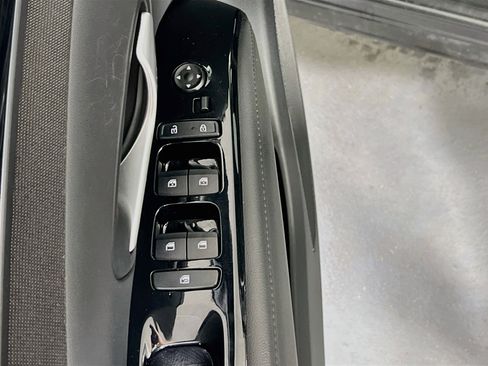 Used 2024 Hyundai Tucson Limited AWD/4WD image 18