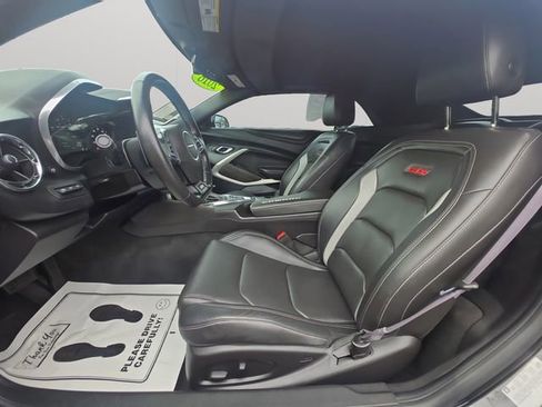 Used 2016 Chevrolet Camaro SS RWD image 10