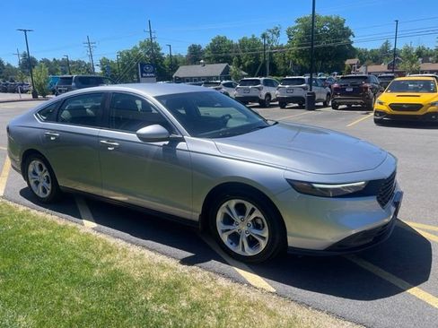 Used 2023 Honda Accord LX image 3