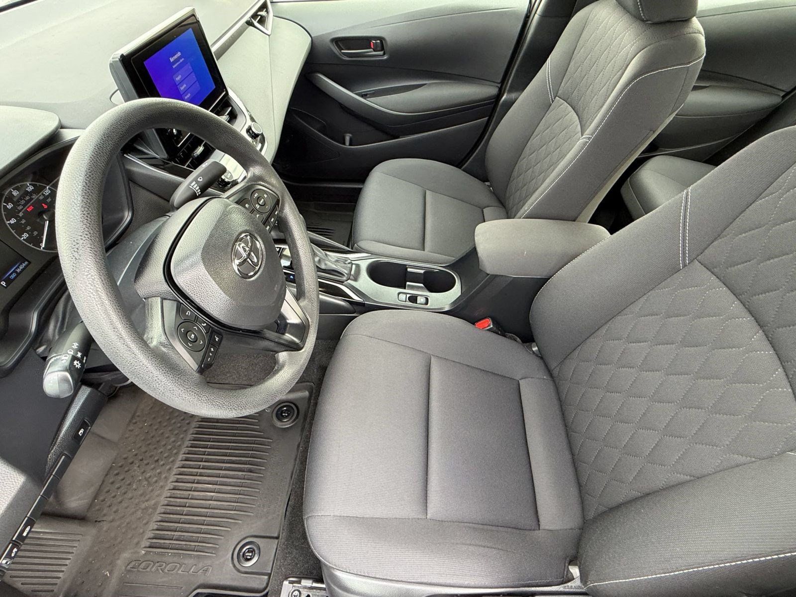 Used 2024 Toyota Corolla LE FWD image 28