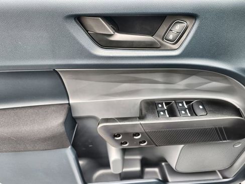 New 2026 Ford Maverick XL AWD/4WD image 16