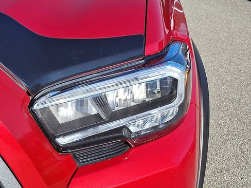 Certified 2021 Toyota Tacoma TRD Off-Road image 12