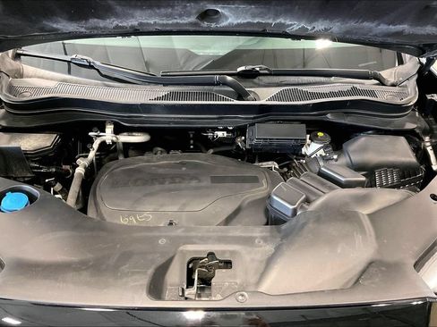 Used 2021 Honda Ridgeline Sport image 31
