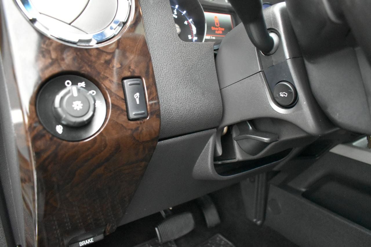 Used 2013 Ford F250 Platinum w/ FX4 Off Road Pkg AWD/4WD image 41