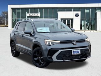 New 2026 Volkswagen Taos SE FWD 360° Tour