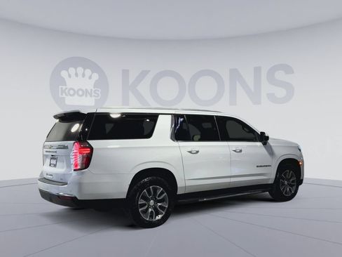 Used 2021 Chevrolet Suburban LT AWD/4WD image 11
