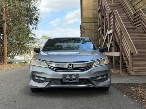 Used 2016 Honda Accord Sport image 32
