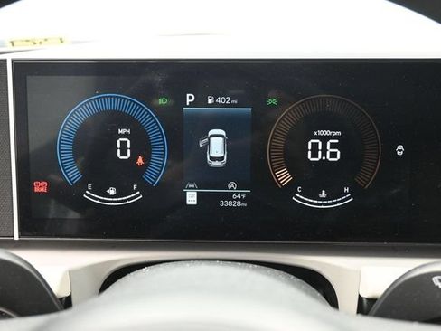 Used 2025 Hyundai Tucson SEL AWD/4WD image 19