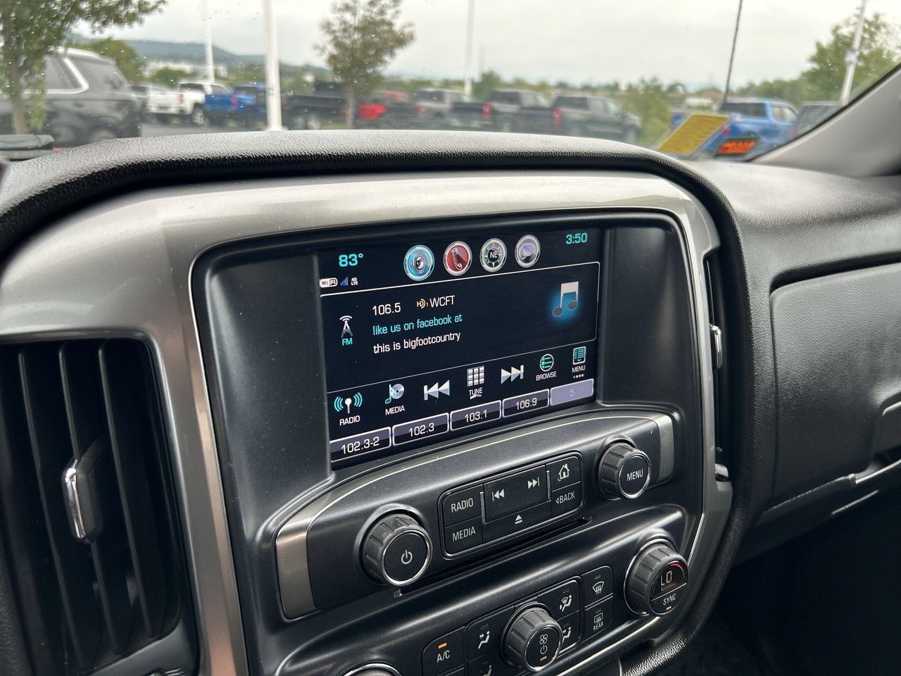 Used 2019 Chevrolet Silverado 1500 LT w/ All Star Edition AWD/4WD image 28