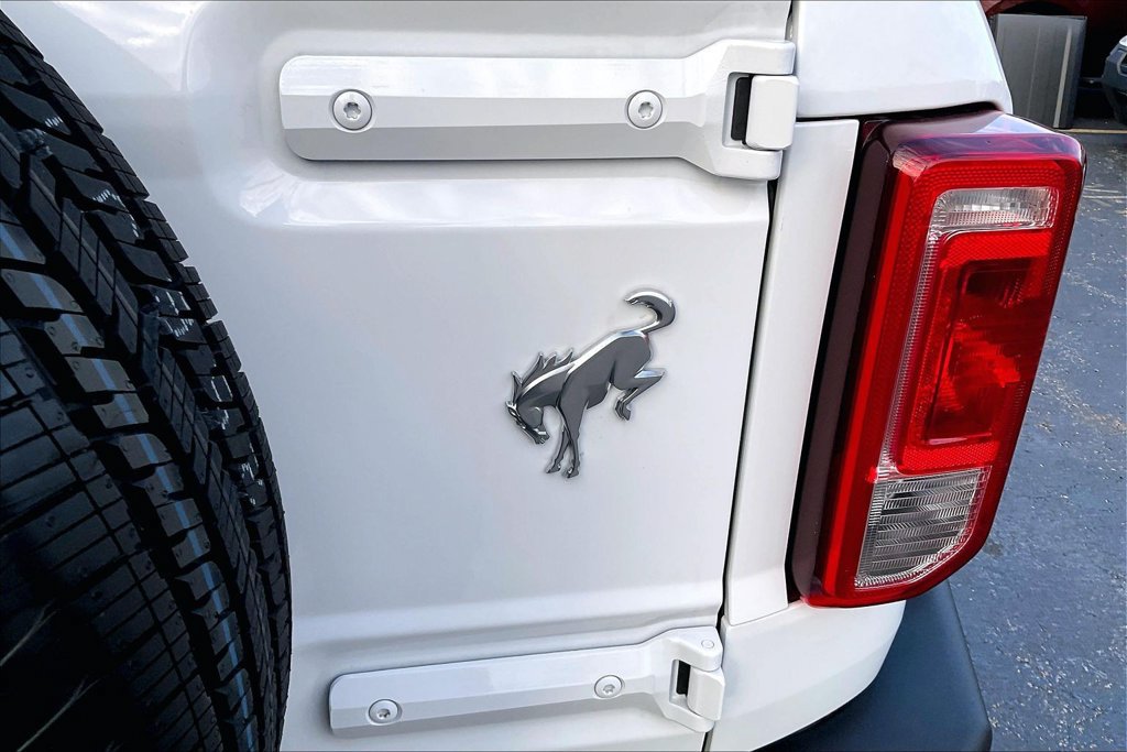 Used 2025 Ford Bronco 2-Door AWD/4WD image 7