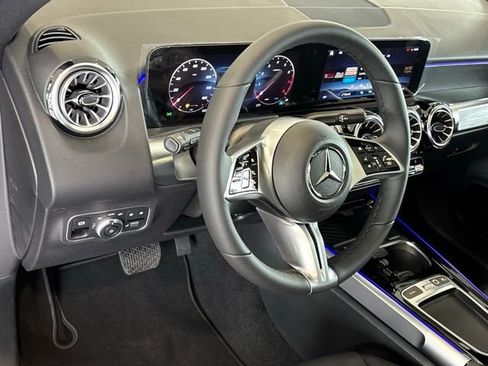 Certified 2026 Mercedes-Benz GLB 250 4MATIC image 13