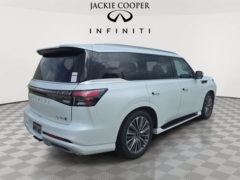 Certified 2025 INFINITI QX80 Sensory AWD/4WD image 5