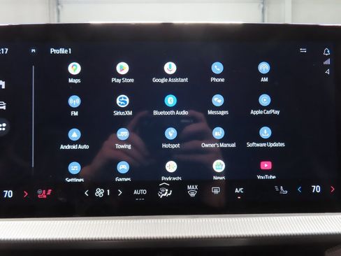 Used 2025 Ford Explorer ST image 21