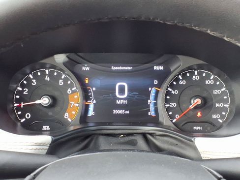 Used 2025 Jeep Compass Limited AWD/4WD image 22