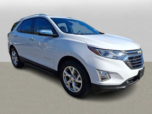 Used 2020 Chevrolet Equinox Premier image 3