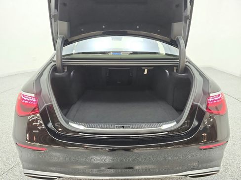 Used 2023 Mercedes-Benz S 580e 4MATIC Sedan image 18