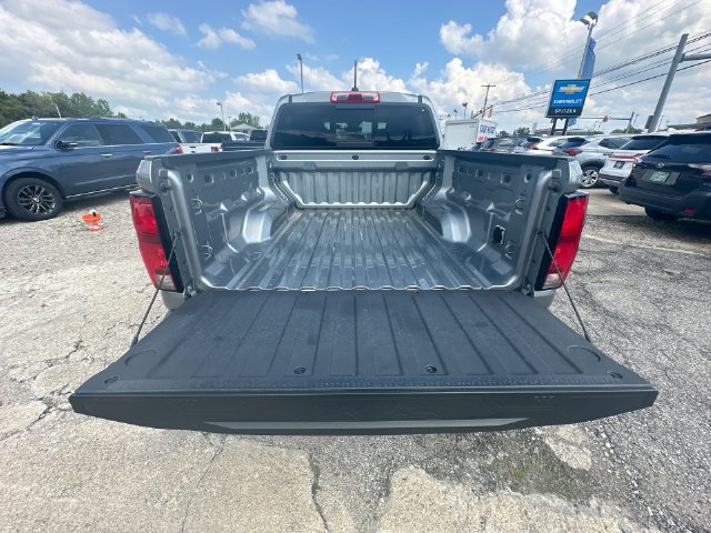 Used 2023 Chevrolet Colorado Z71 AWD/4WD image 36